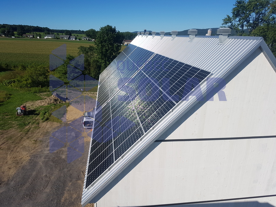 Solar panel system. Commercial solar power system installation in Quebec. Commercial solar installer Montreal, Quebec. 43 KW